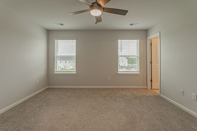 Building Photo - 231 Santorini Wy