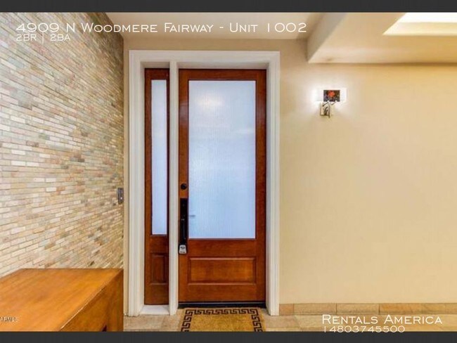 Building Photo - MOVE IN SPECIAL