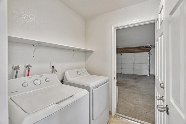 Building Photo - 2896 Tuers Rd