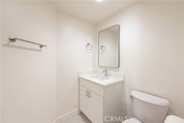 Building Photo - 45 Cedarlake