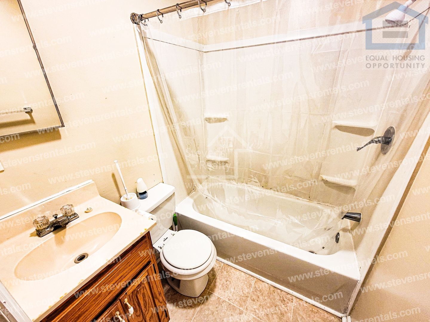 Building Photo - 111 Cassetty Ln