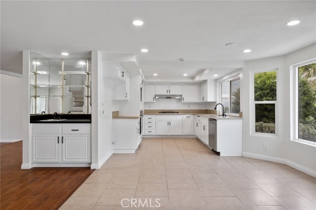 Building Photo - 1443 W Pheasant Ct