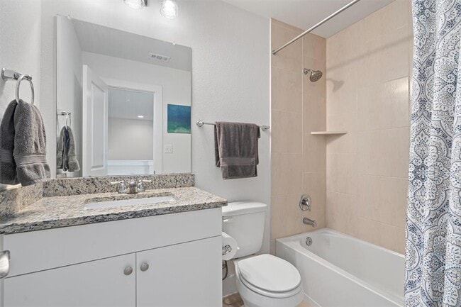 Building Photo - 613 White Steppe Way