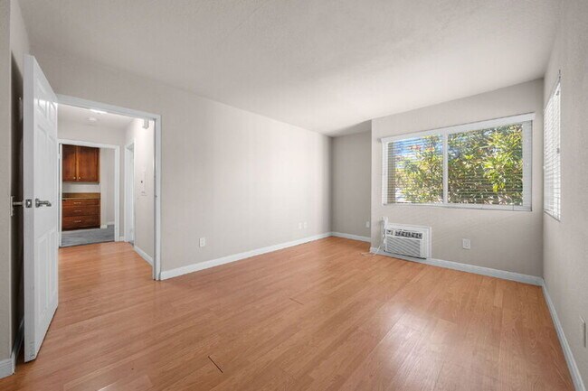 Building Photo - 12719 Robison Blvd