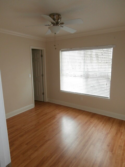 Building Photo - 712 Secret Harbor Ln