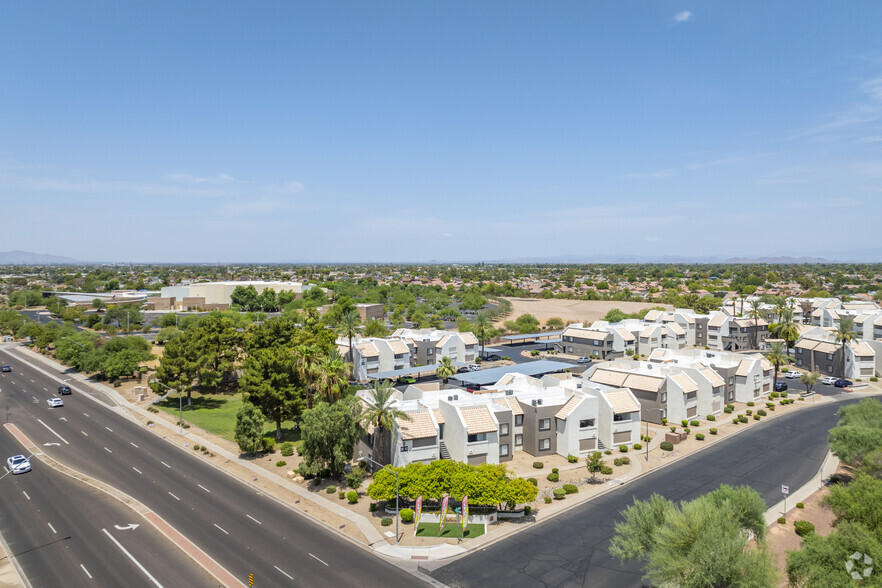 Aerial Photo - Galleria Apartments