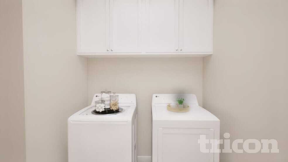 Building Photo - 680 Susanne St