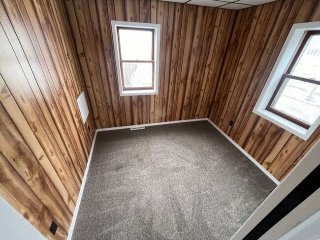 Building Photo - Click the “Apply Now” button or email wapmrentals@gmail.com for a prompt response.
