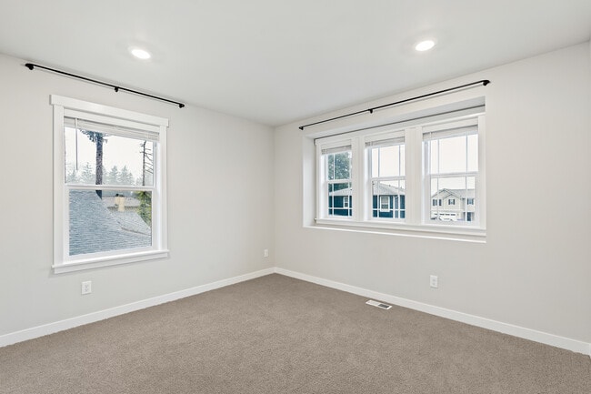 Building Photo - 11225 SE 245th Pl