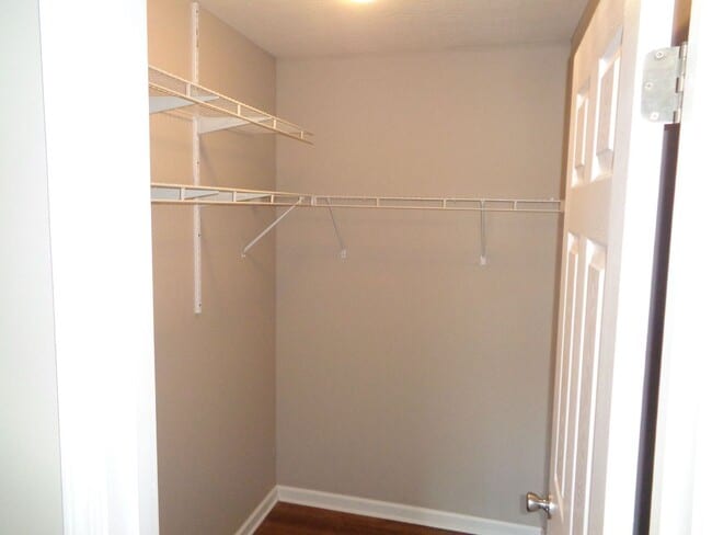 Building Photo - 3490 Hader Ave 4BR/2.5BA (Cincinnati)