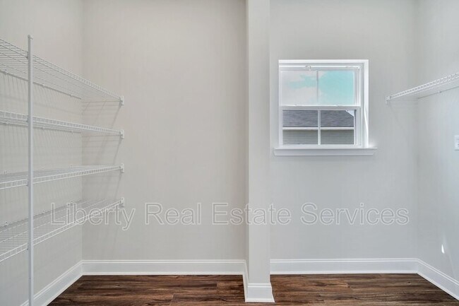 Building Photo - 88 Fridley Ln