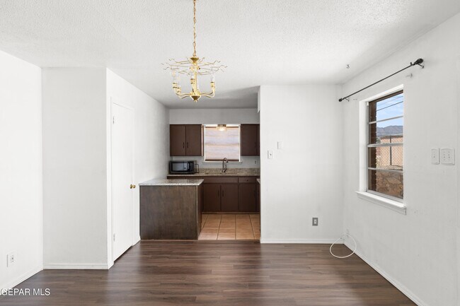 Building Photo - 5409 Edmonton Ave