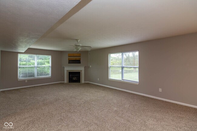 Building Photo - 7646 Sand Run Ct