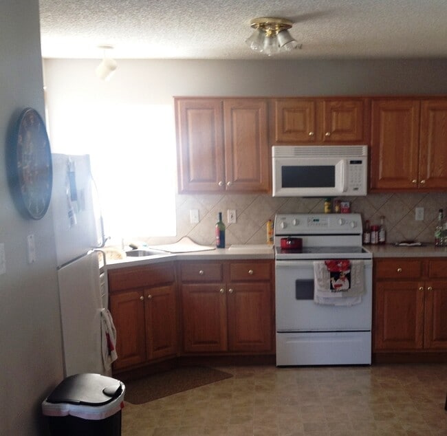 Building Photo - Quality Home Management