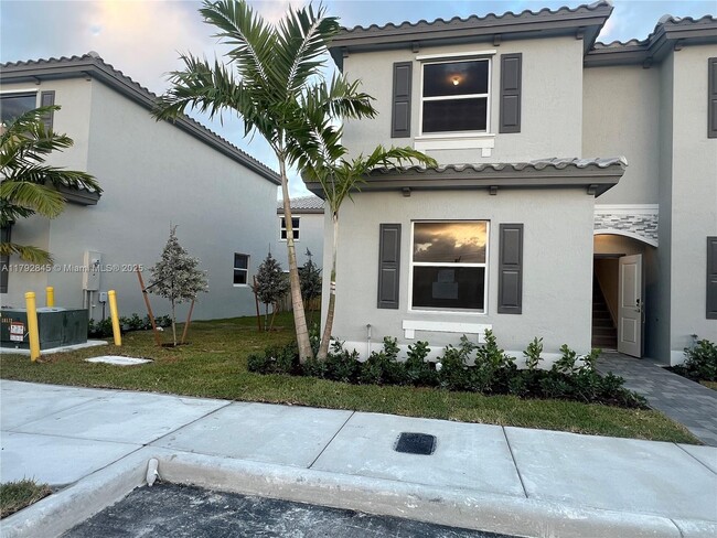 Primary Photo - 106 NW 11th Ct
