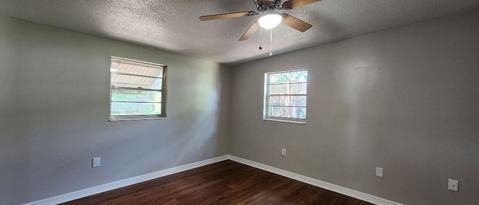 Building Photo - 106 Lantern Ln