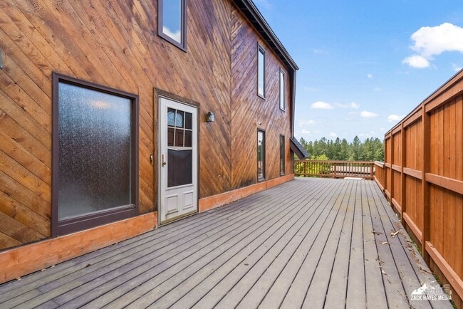 Building Photo - Towne East Single Family Home