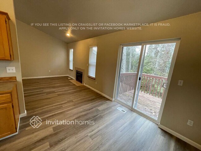 Building Photo - 1315 187th St Ct E