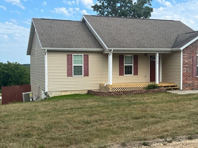 Building Photo - 23568 Roulette Rd
