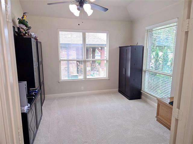 Building Photo - 312 Salisbury Dr