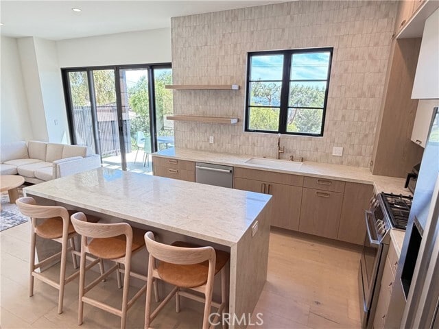 Building Photo - 33201 Cuthbert Rd