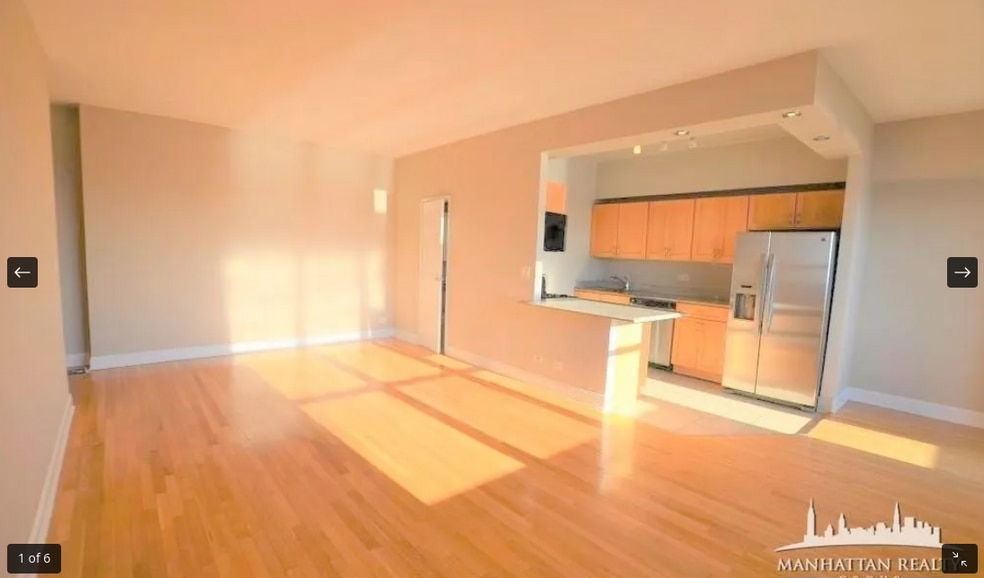 Building Photo - 314 Greenwich St