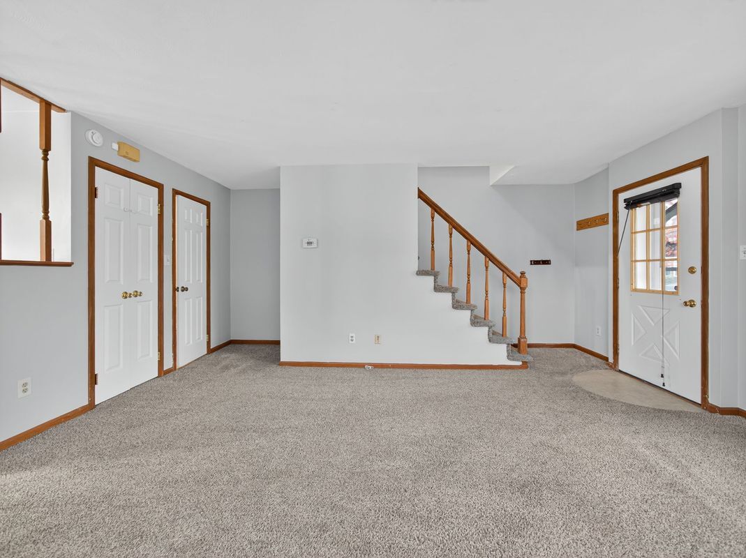 Building Photo - 2149 W Allen St