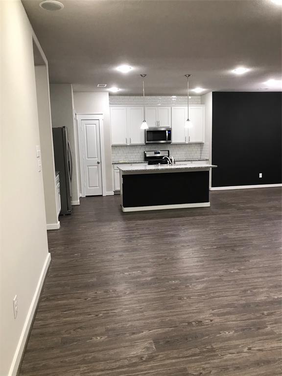 Building Photo - 3203 Ladera Creek Trace