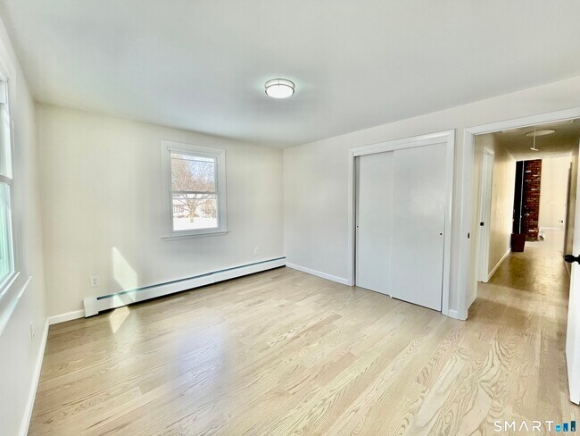 Building Photo - 62 Cambridge Dr