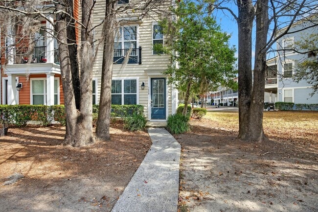 Building Photo - 1458 Roustabout Way