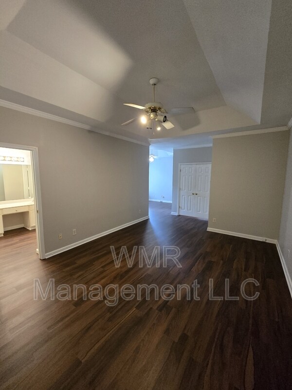 Building Photo - 7803 Harrington Woods Rd