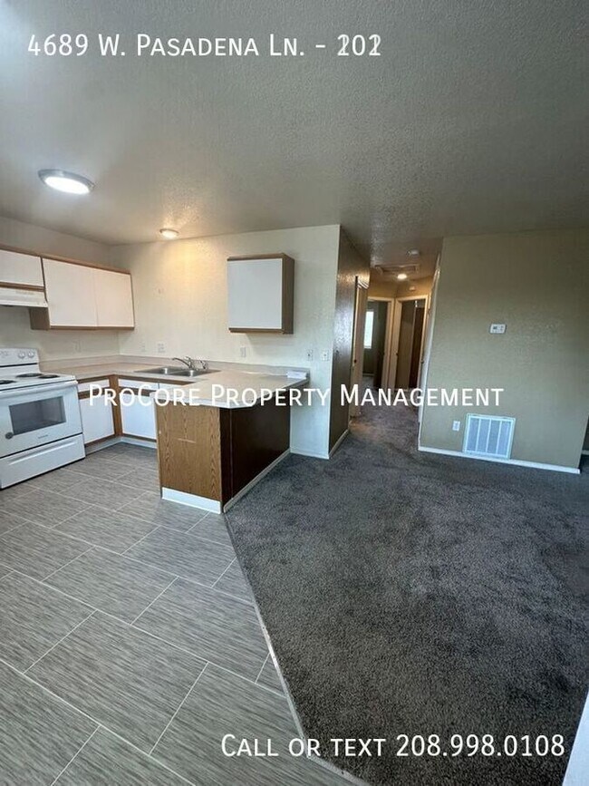 Building Photo - 2 Bedrooms, 2 Baths Ground Floor Unit in D...