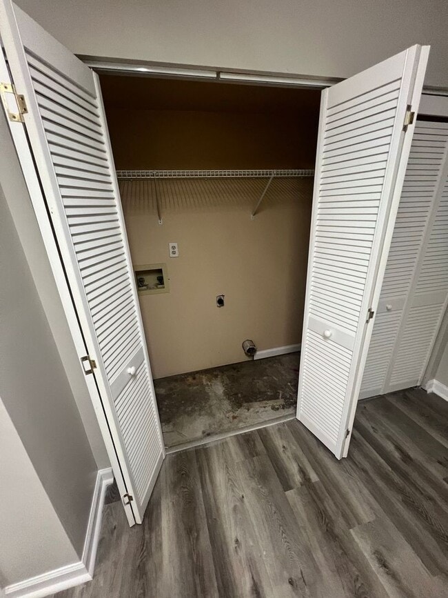 Building Photo - Charming 3-Bedroom, 2-Bath Home with Finished Basement in Snellville!