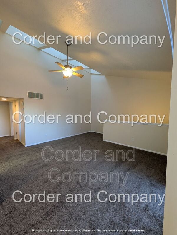 Building Photo - 13226 Candelaria Rd NE