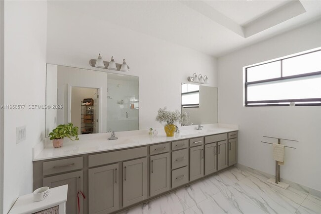 Building Photo - 2165 SW 145th Ave