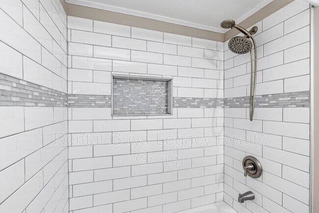 Building Photo - 10729 Squires Ct