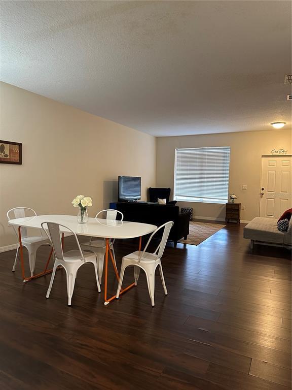 Building Photo - 3123 Sun Lake Ct