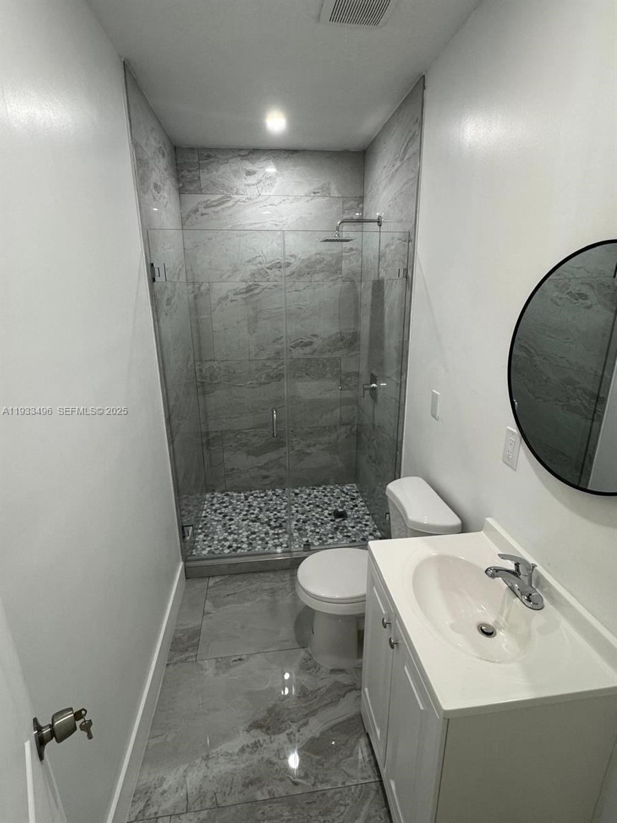 Building Photo - 8754 NW 149th Ter