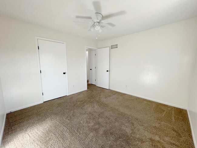 Building Photo - 7104 Orchard Ct