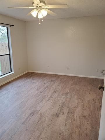 Building Photo - 919 Sugarberry Dr