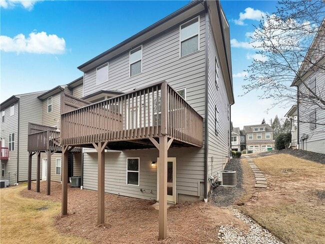 Building Photo - 225 Stone Park Dr