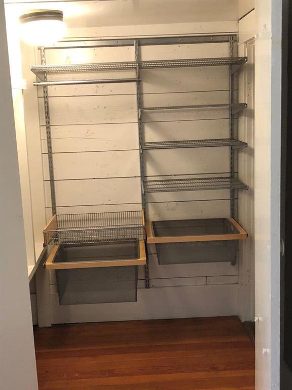 Building Photo - 2107 Newton St