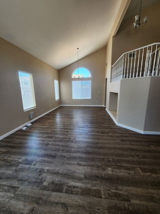 Building Photo - 7748 Cascade Bluffs Ct