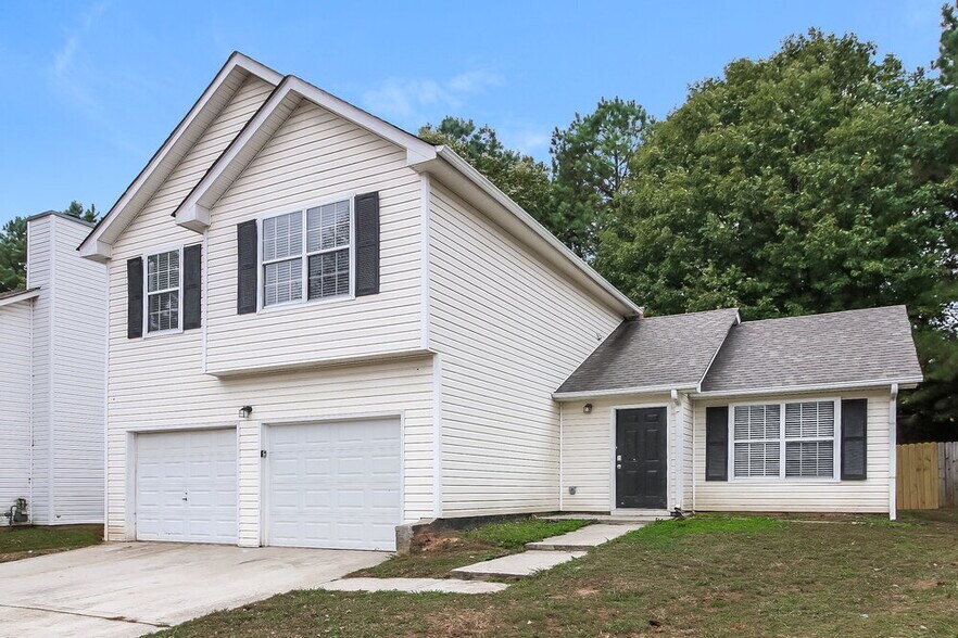 Building Photo - 2915 Russ Ln