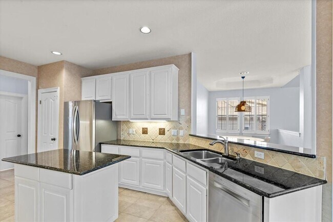 Building Photo - 8312 Jancy Dr