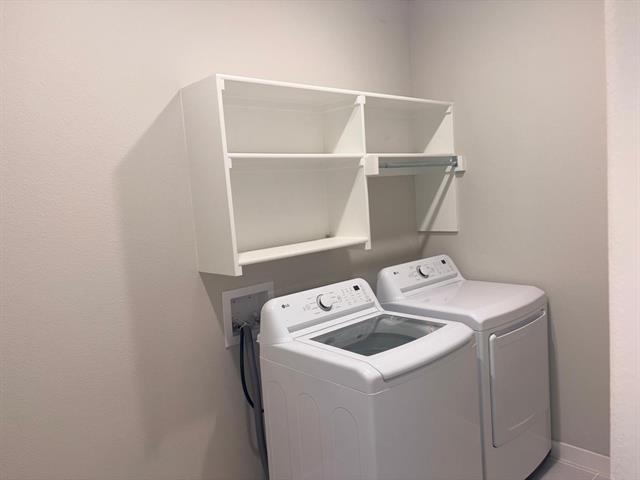 Building Photo - 1404 Mahogany Dr