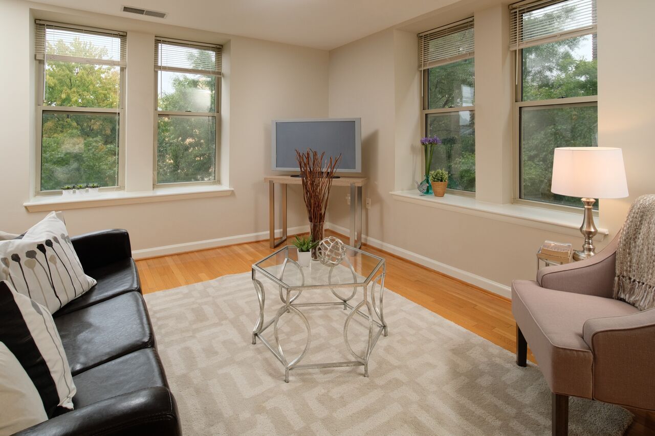 Building Photo - 1308 Clifton St NW