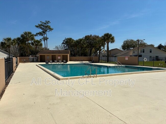 Building Photo - 3050 Autumn Ct