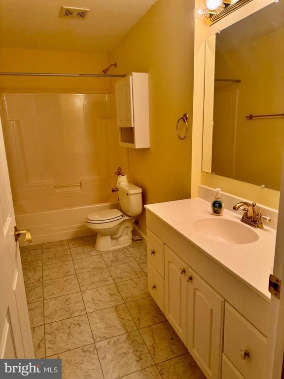 Building Photo - 12385 Cold Stream Guard Ct