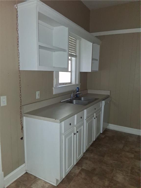 Building Photo - 1103 Albemarle St